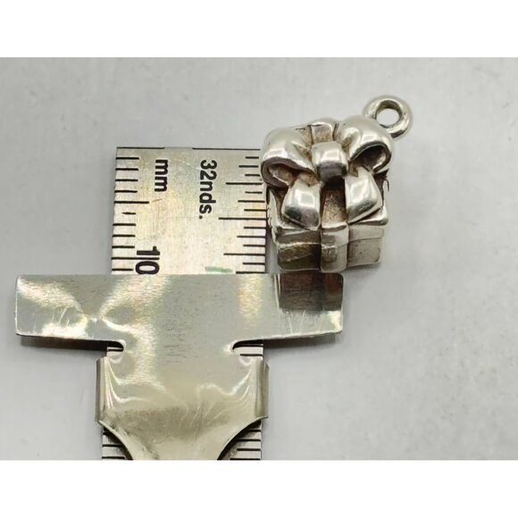 James Avery Sterling Silver 925 Retired Gift Box Charm Bow Design - Picture 6 of 6